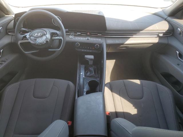  HYUNDAI ELANTRA 2024 Белы