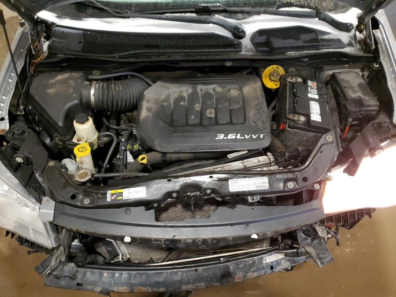 2013 Chrysler Town & Country - Image 12