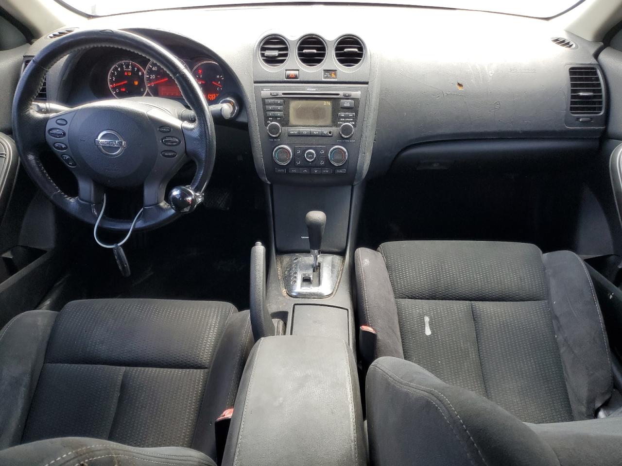 2010 Nissan Altima - Image 8