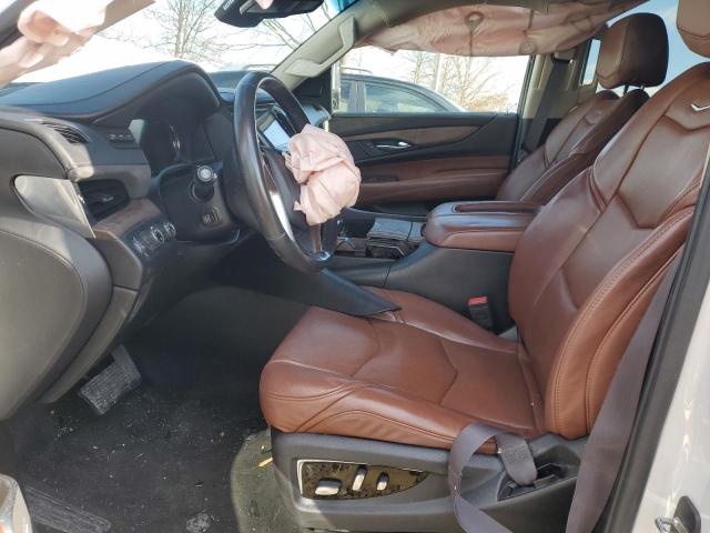  CADILLAC ESCALADE 2016 Белый