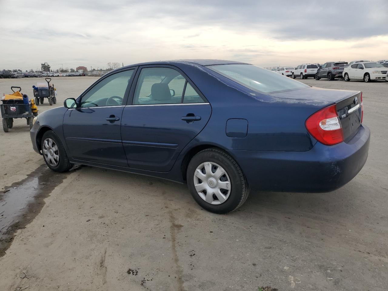 2004 Toyota Camry - Image 2