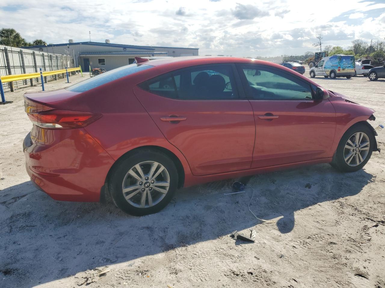 2017 Hyundai Elantra - Image 3