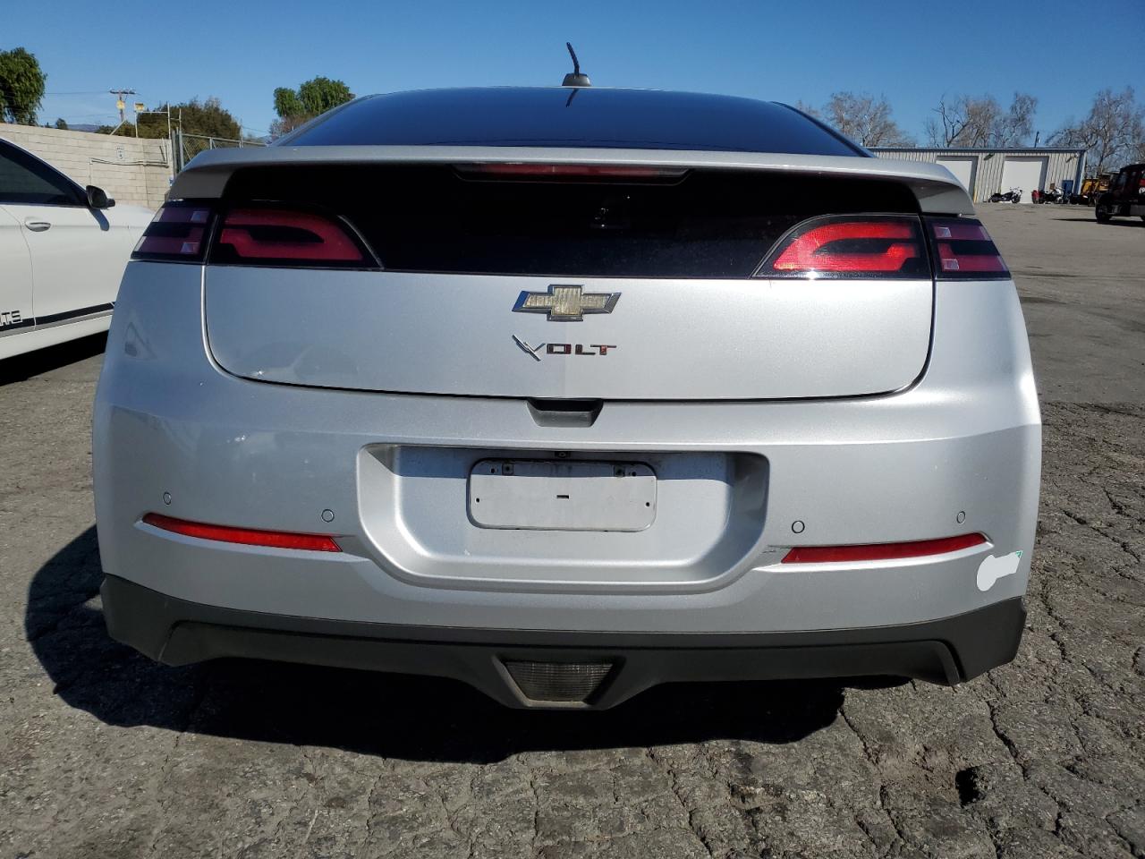 2015 Chevrolet Volt - Image 6