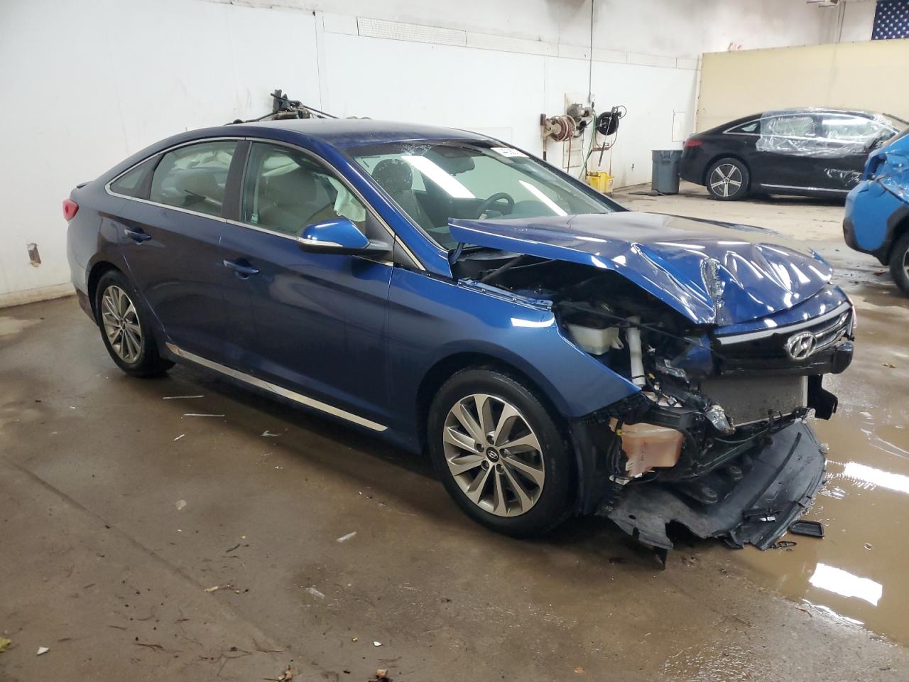 2016 Hyundai Sonata - Image 4