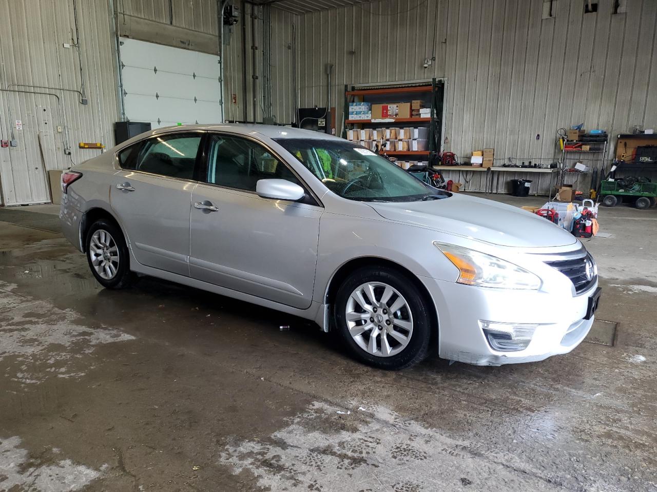 2015 Nissan Altima - Image 4
