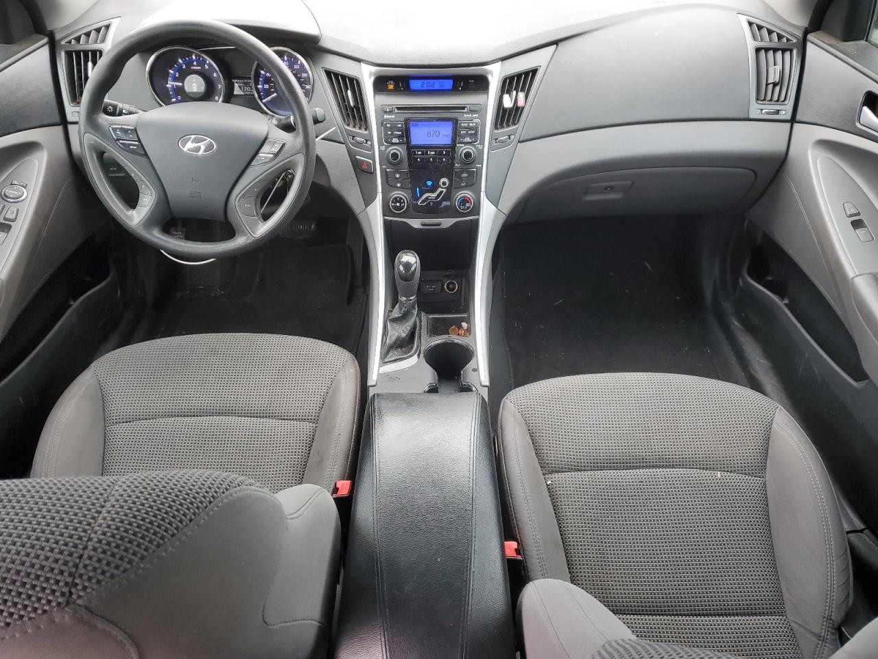 2011 Hyundai Sonata - Image 8