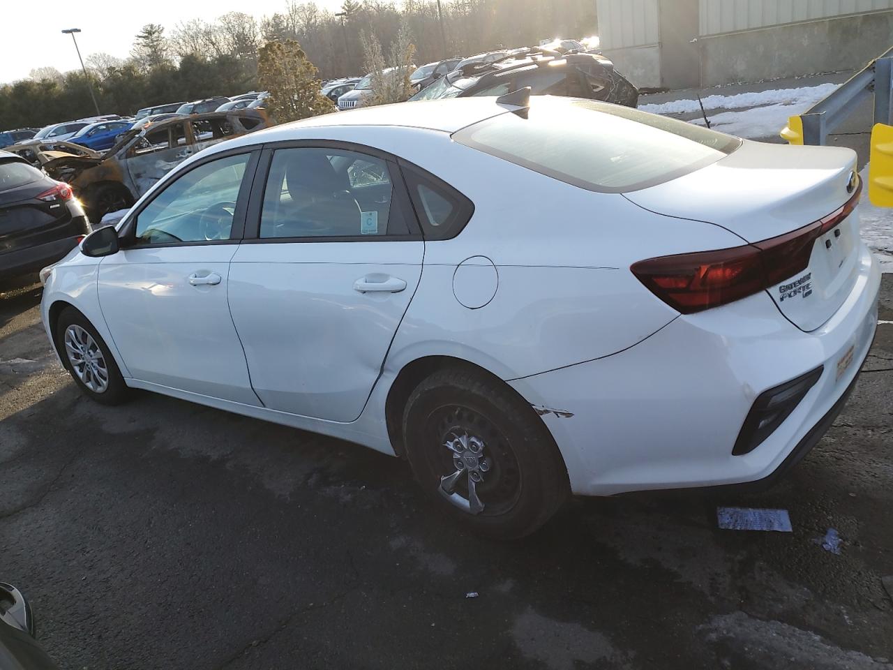 2019 Kia Forte - Image 2