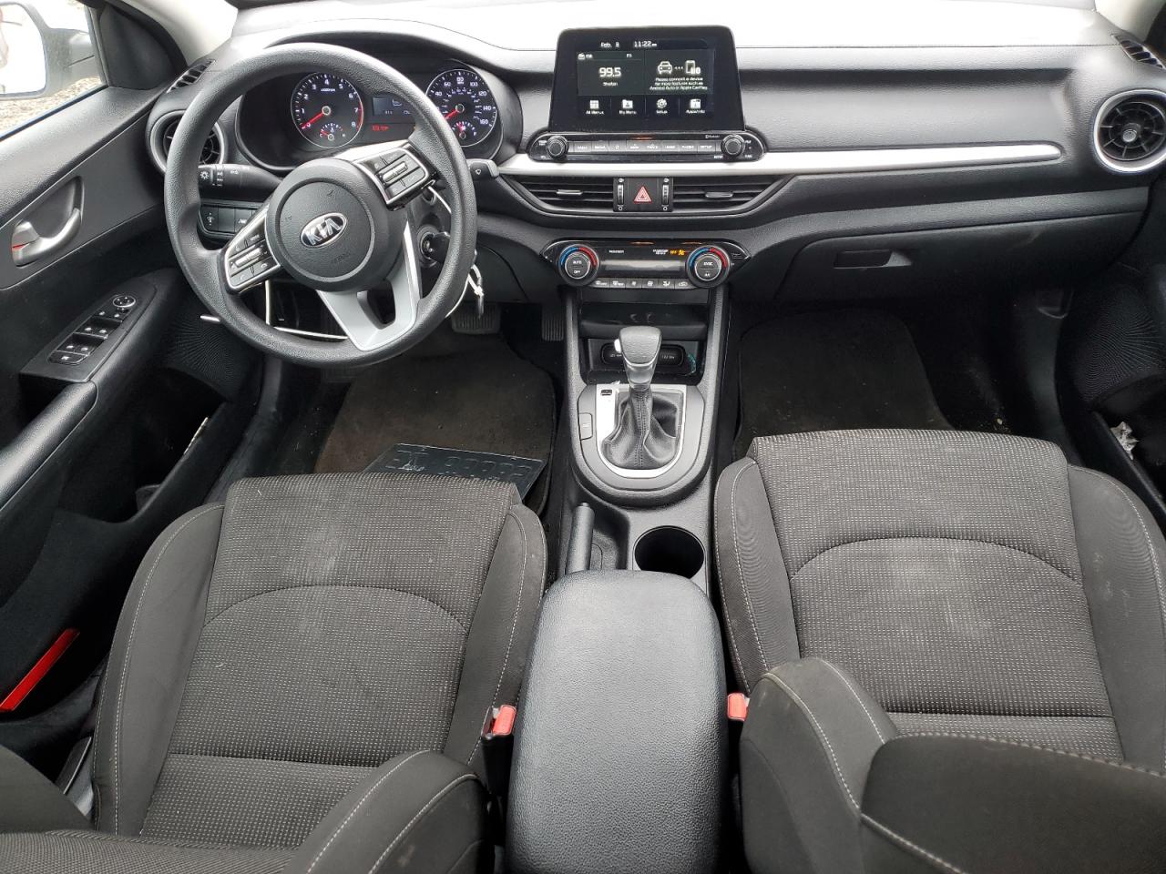 2019 Kia Forte - Image 8