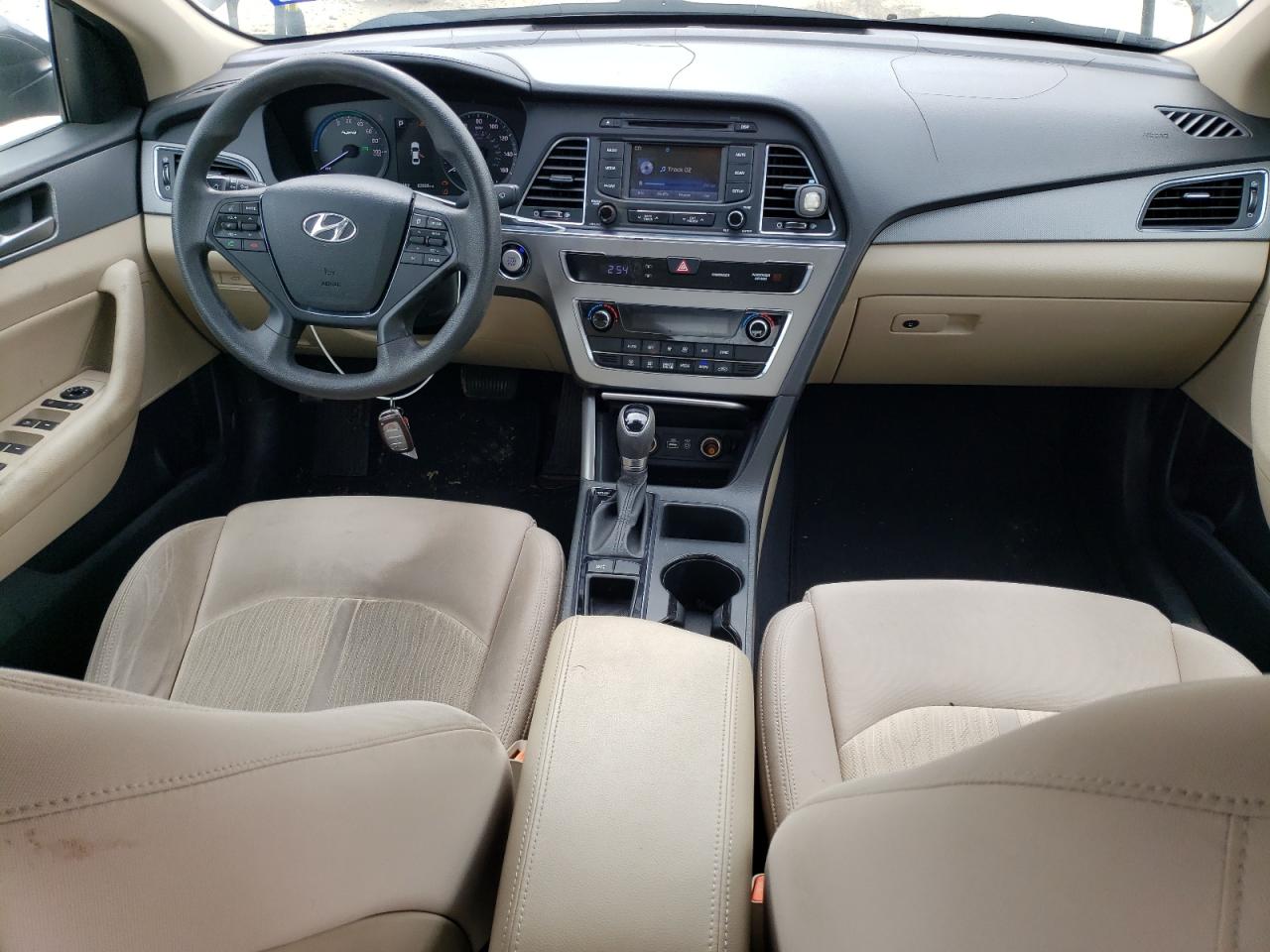 2016 Hyundai Sonata - Image 8