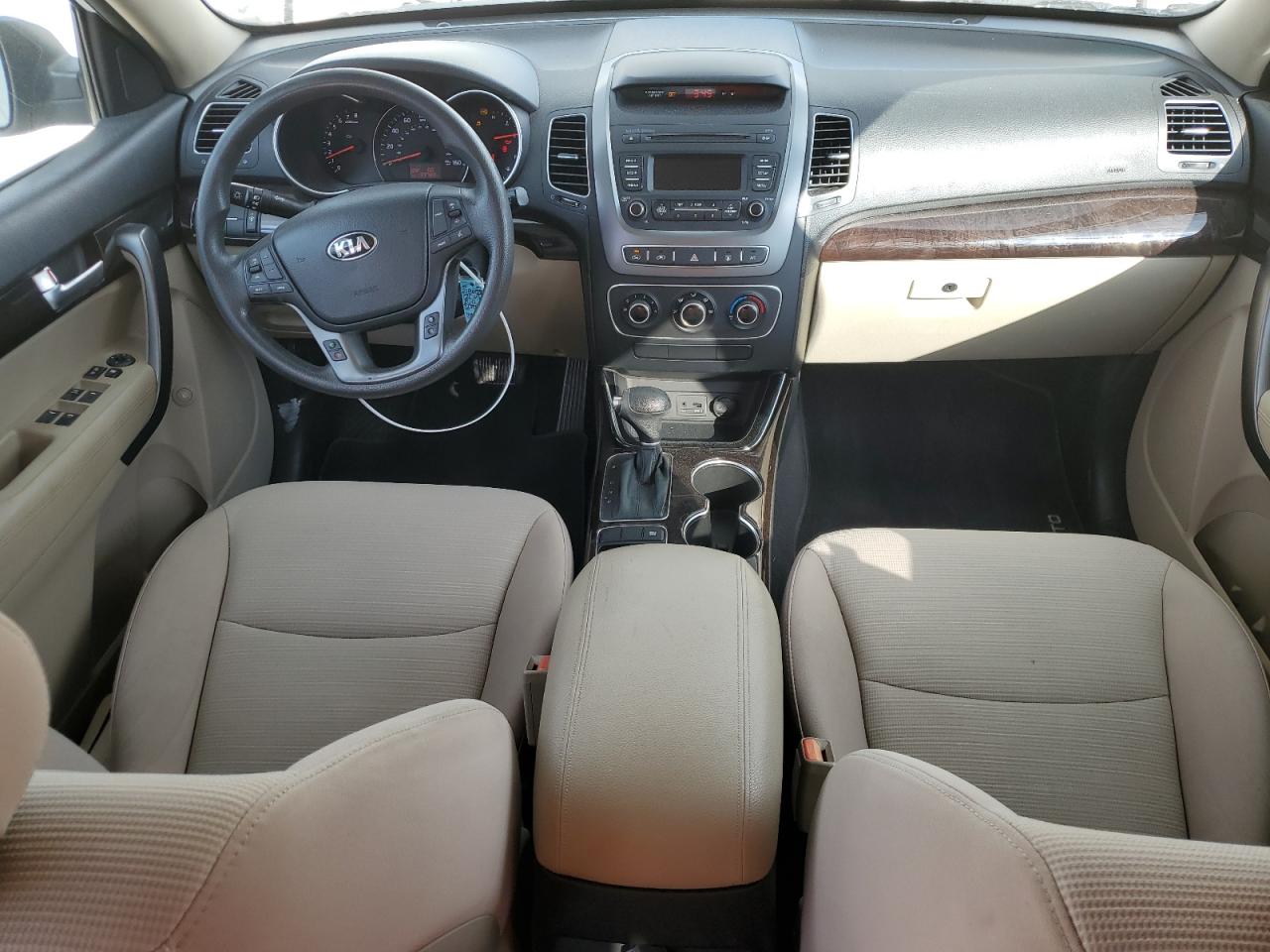 2014 Kia Sorento - Image 8