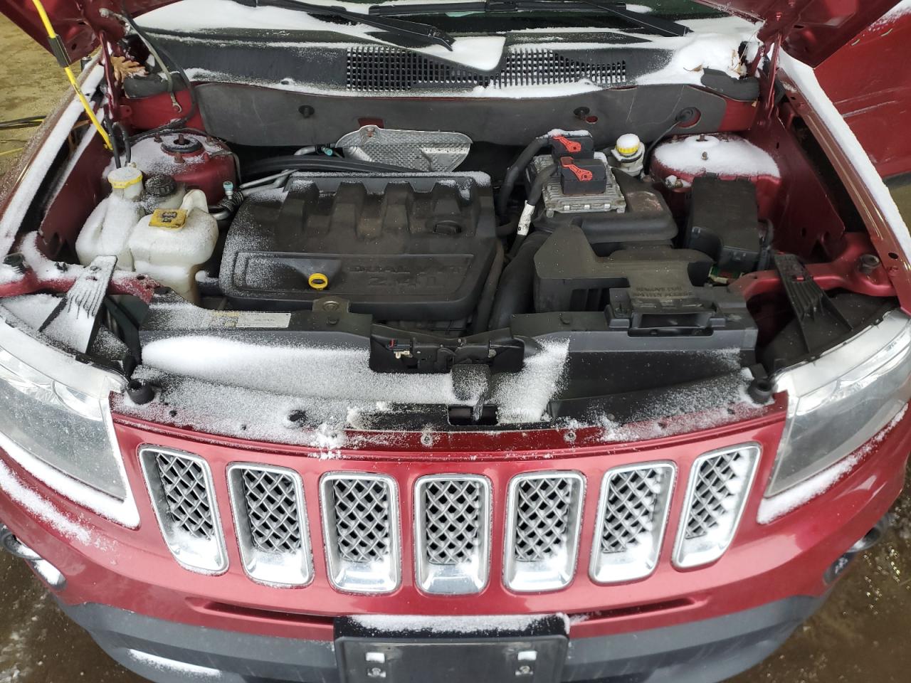 2014 Jeep Compass - Image 12
