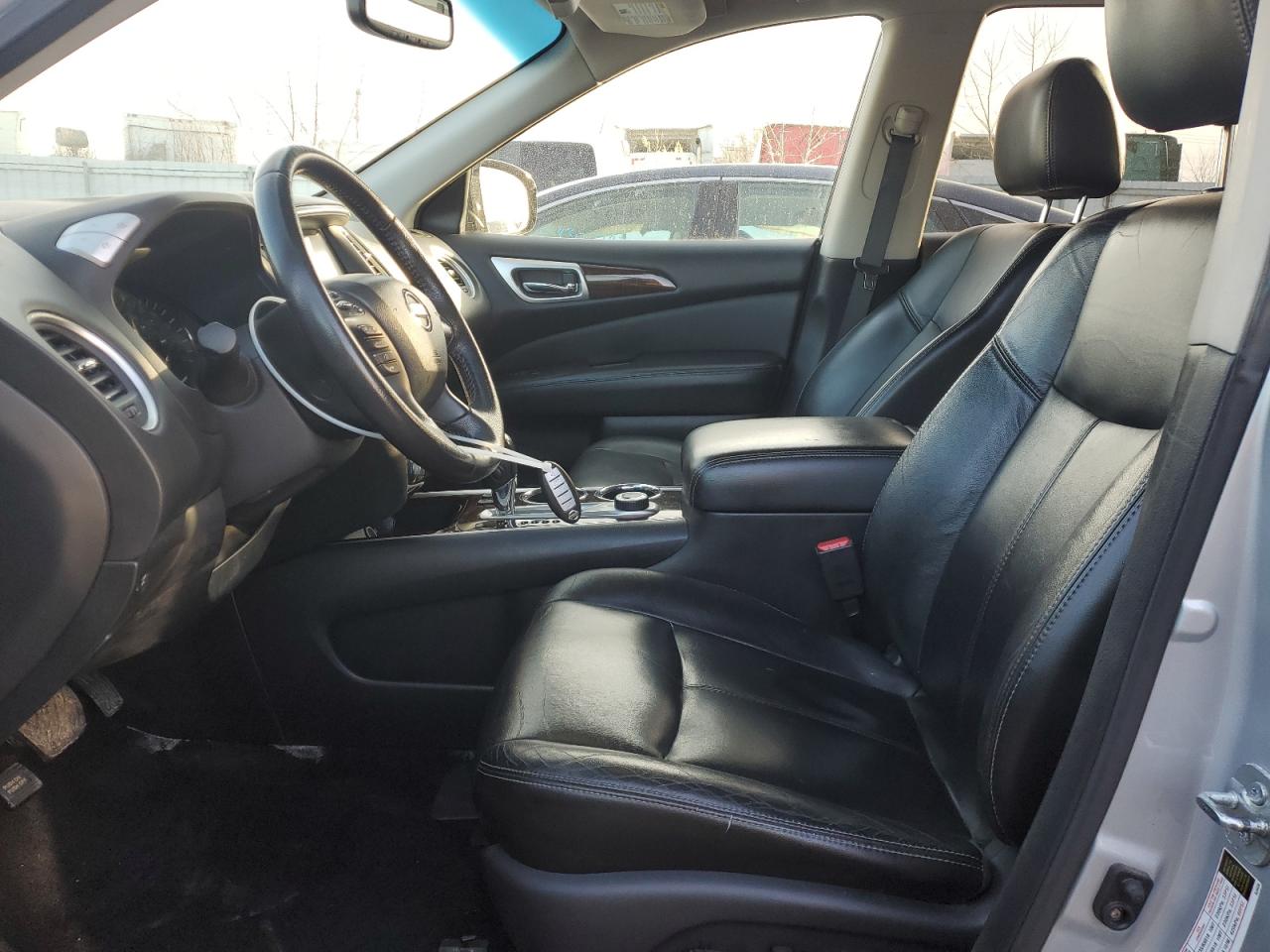 2013 Nissan Pathfinder - Image 7