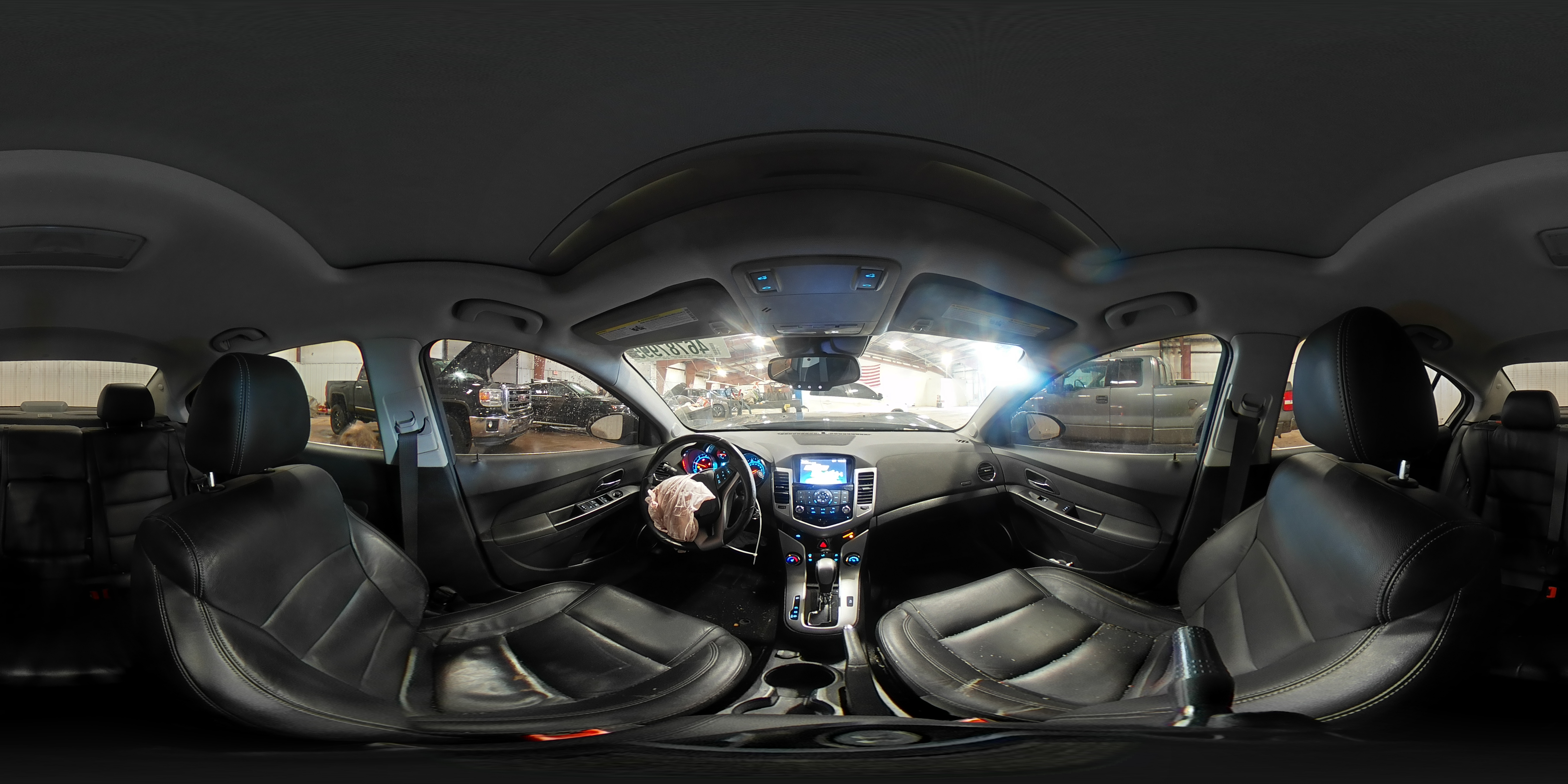 2015 Chevrolet Cruze - Image 13