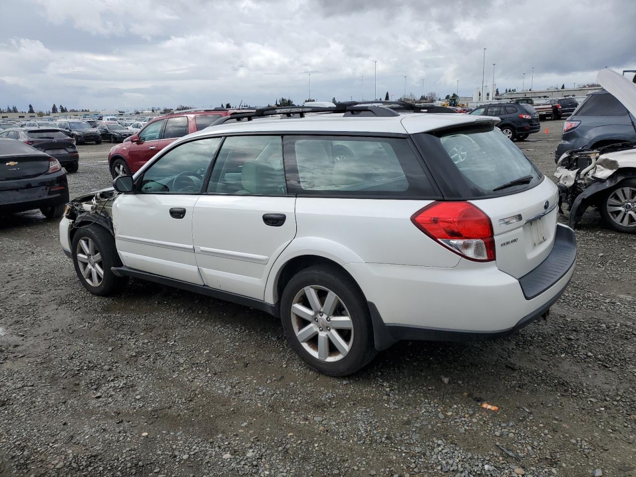 2009 Subaru Outback - Image 2