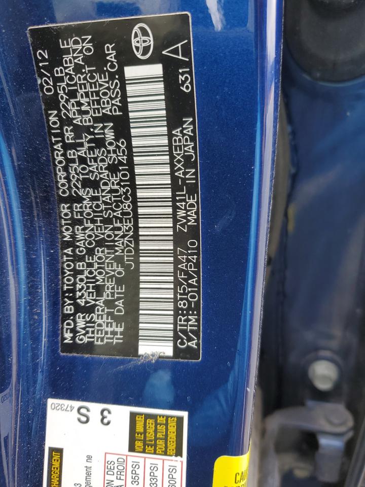 2012 Toyota Prius - Image 14