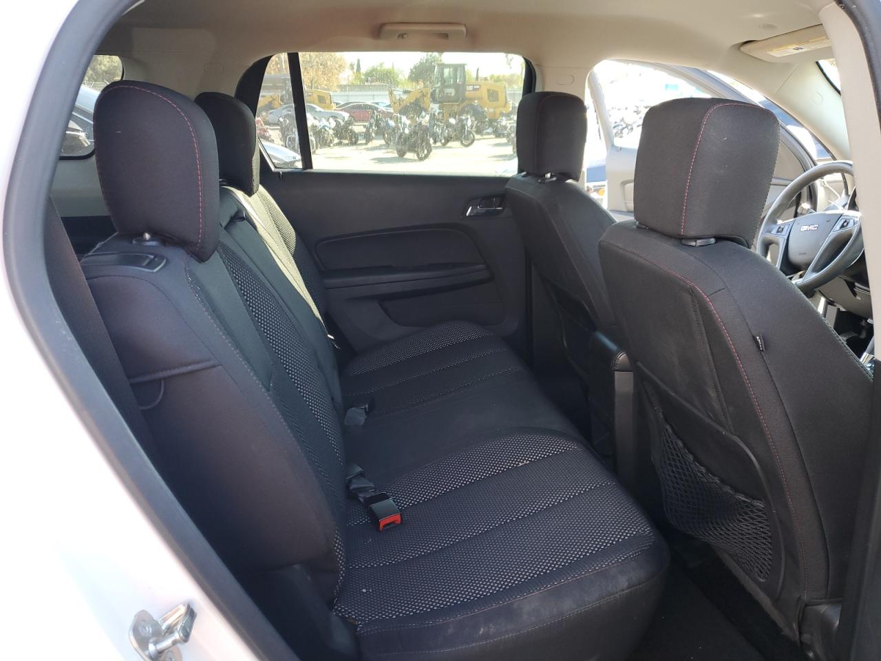 2016 GMC Terrain - Image 11