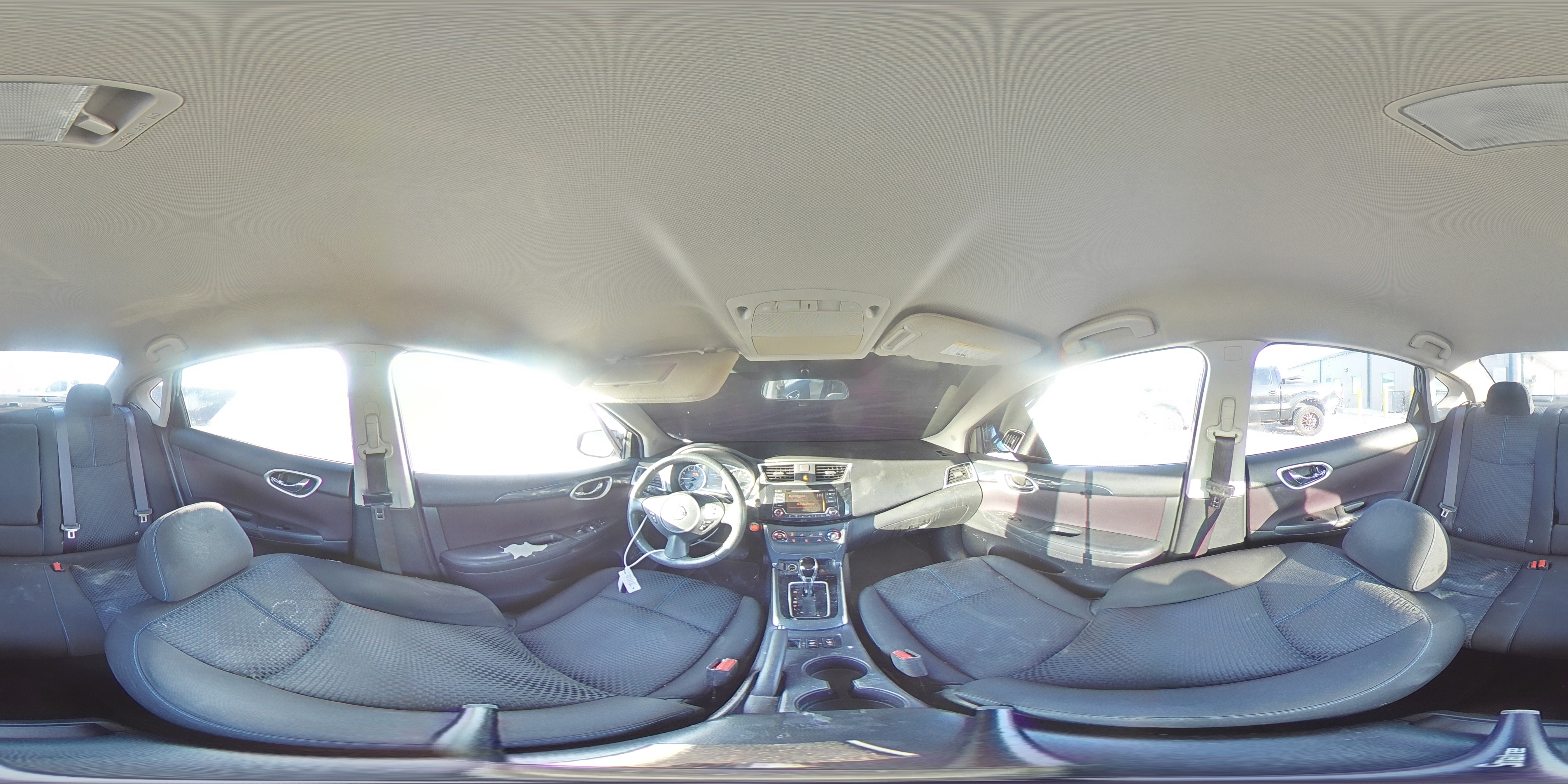 2016 Nissan Sentra - Image 15