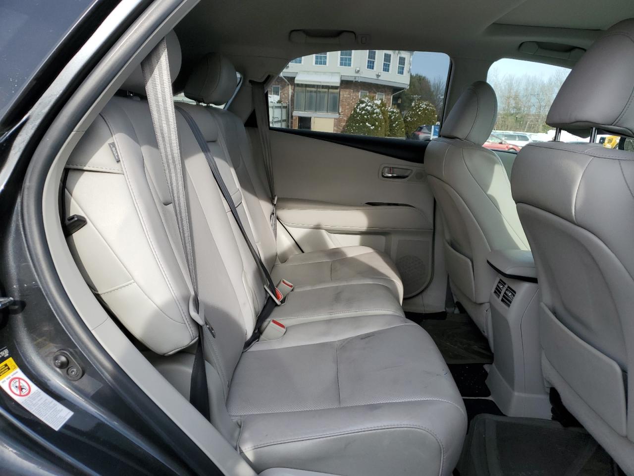 2011 Lexus RX - Image 11