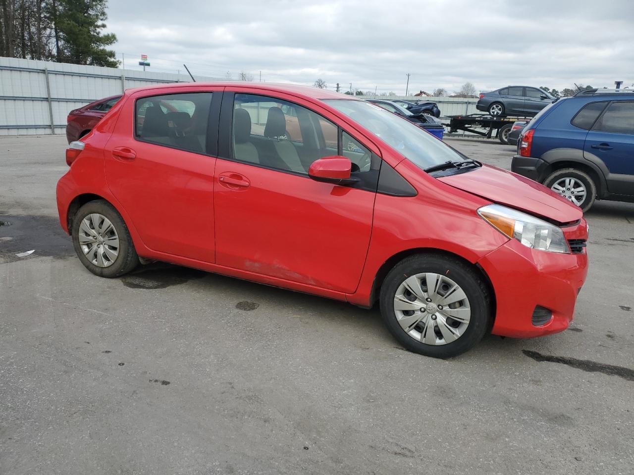 2014 Toyota Yaris - Image 4