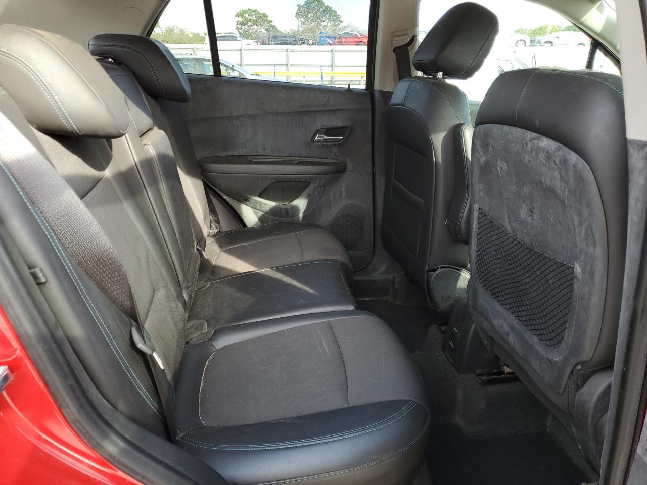 2015 Chevrolet Trax - Image 10