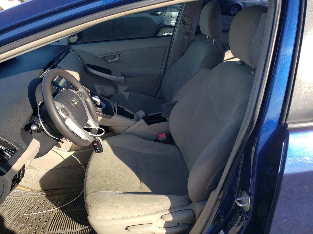 2011 Toyota Prius - Image 7