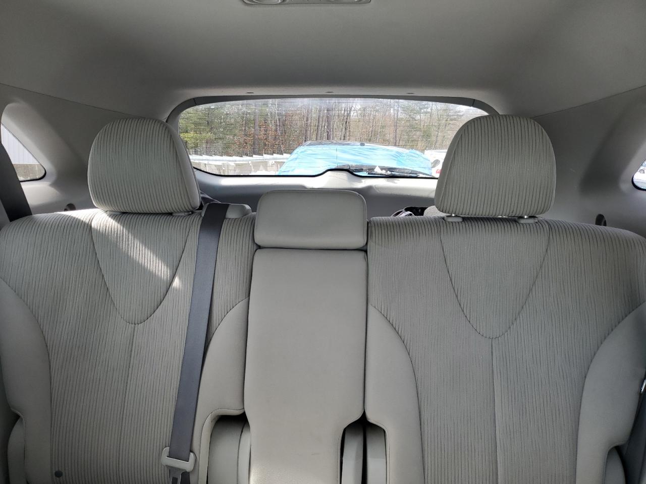 2011 Toyota Venza - Image 10