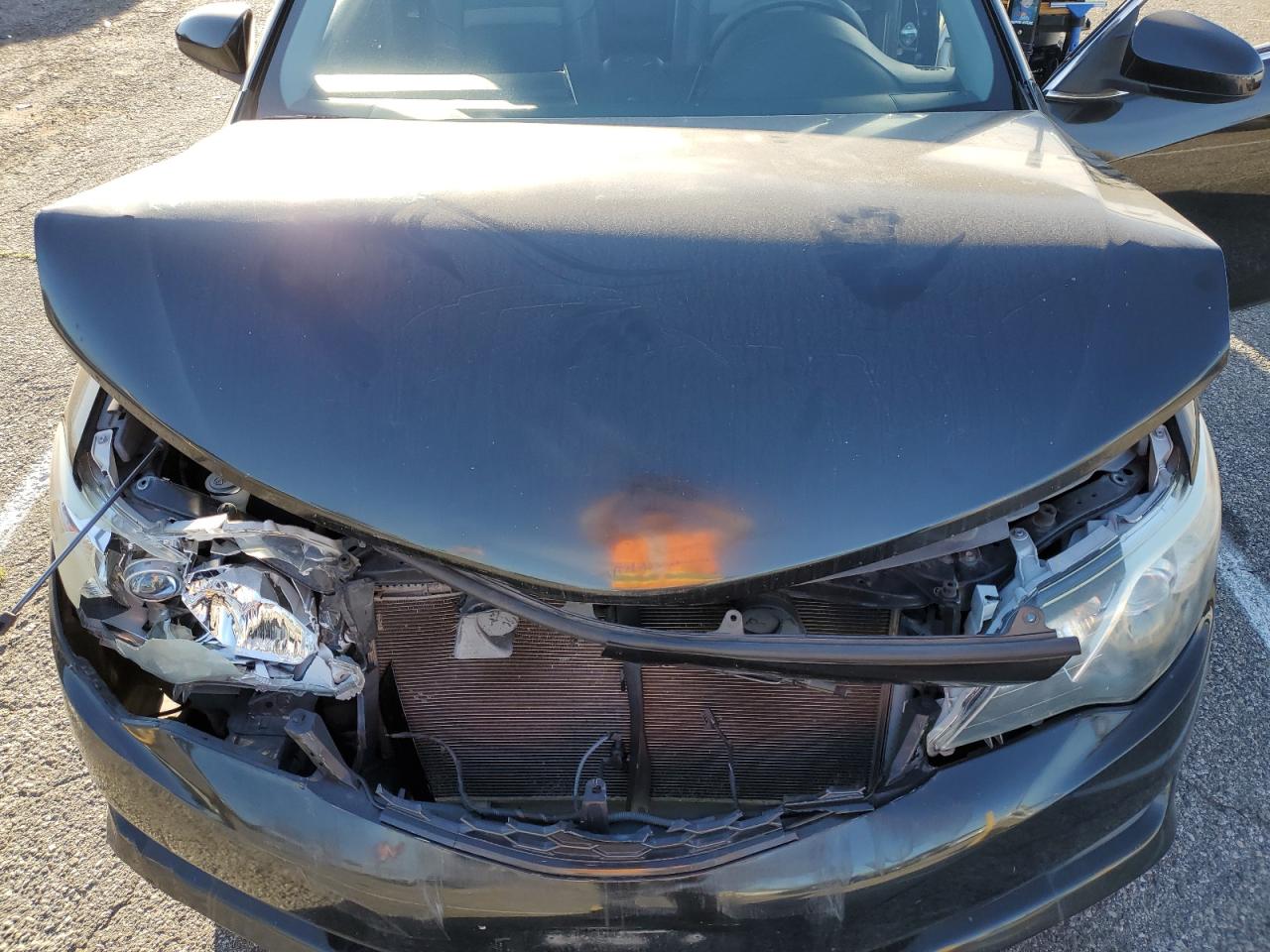 2014 Toyota Camry - Image 12