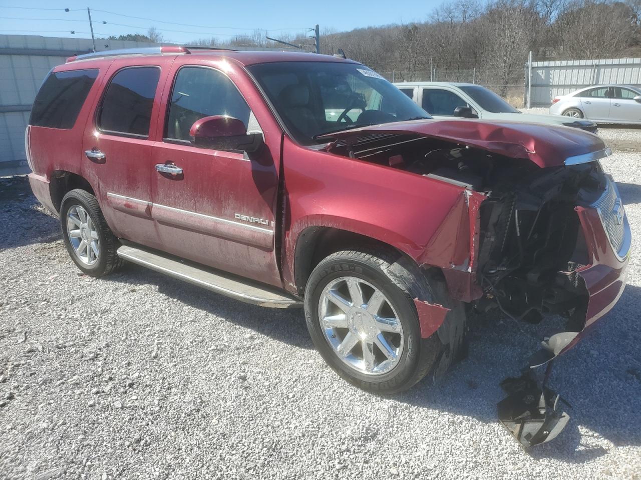 2007 GMC Yukon - Image 4