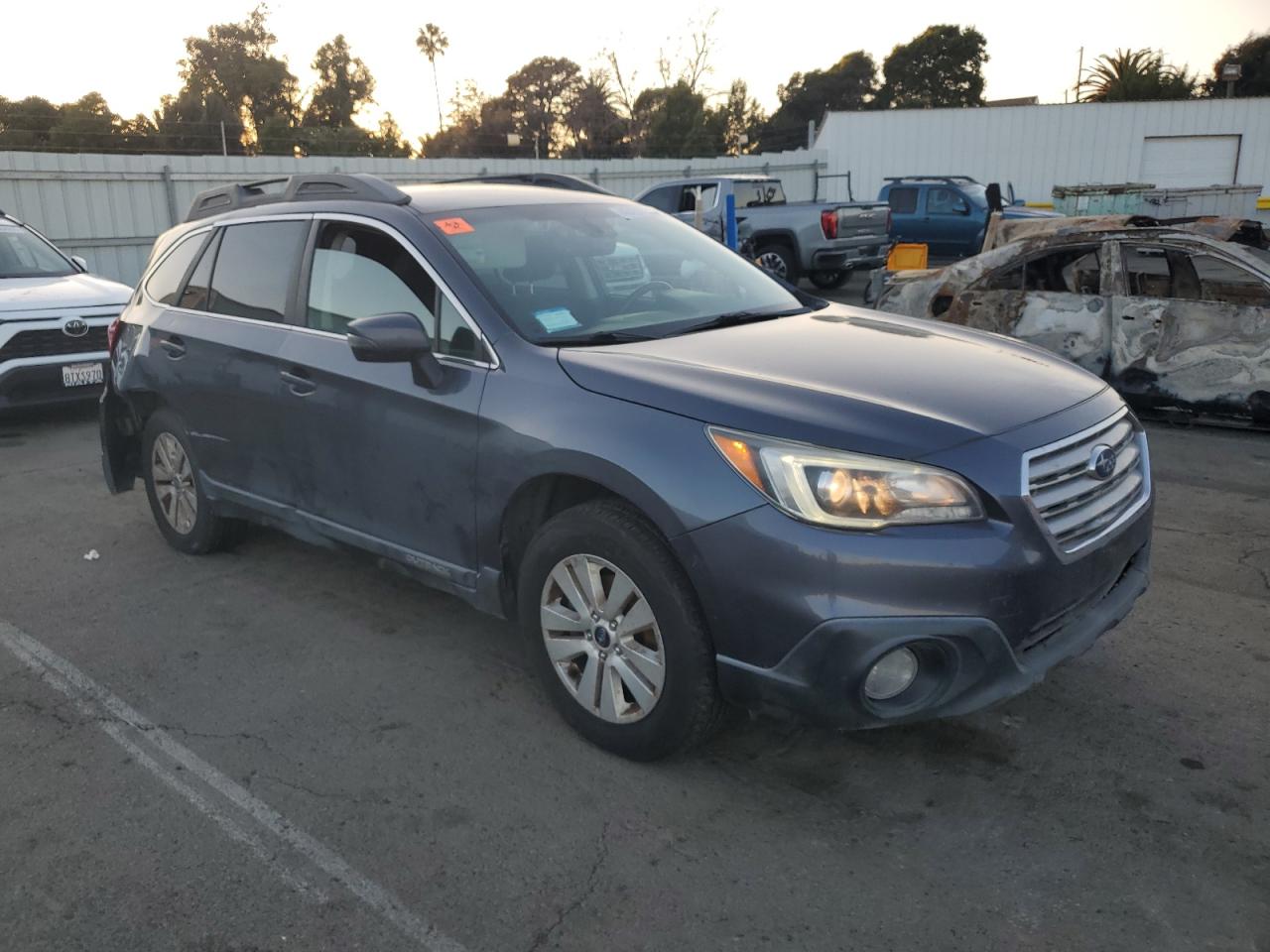 2017 Subaru Outback - Image 4