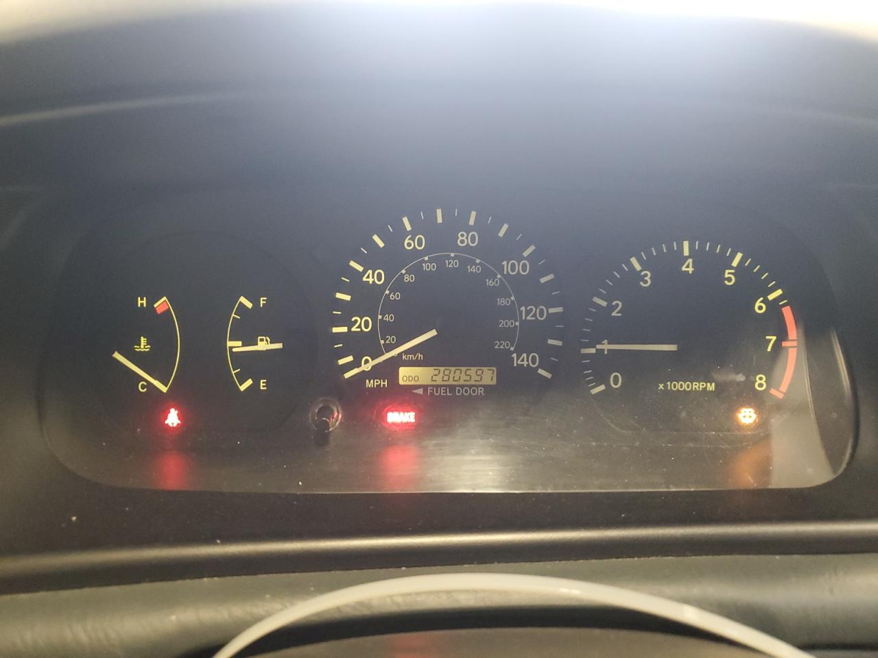 2000 Toyota Camry - Image 9