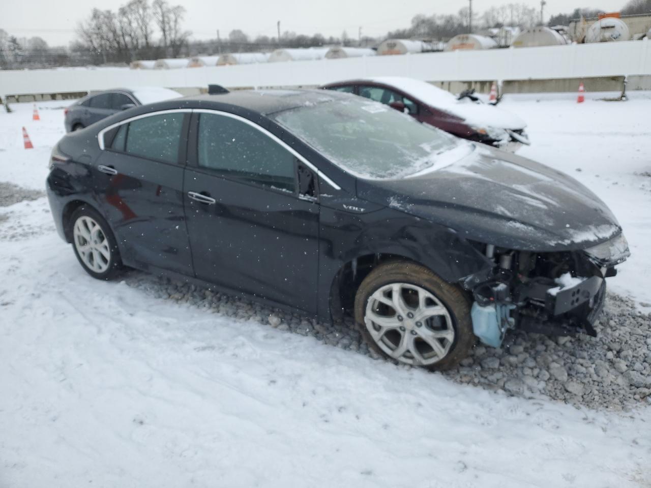 2017 Chevrolet Volt - Image 4