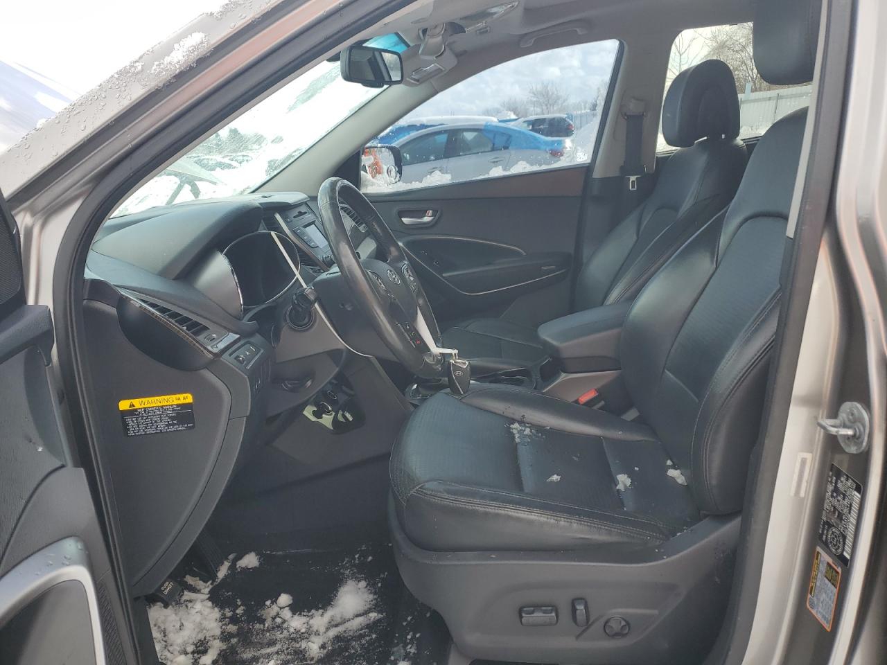 2014 Hyundai Santa Fe - Image 7