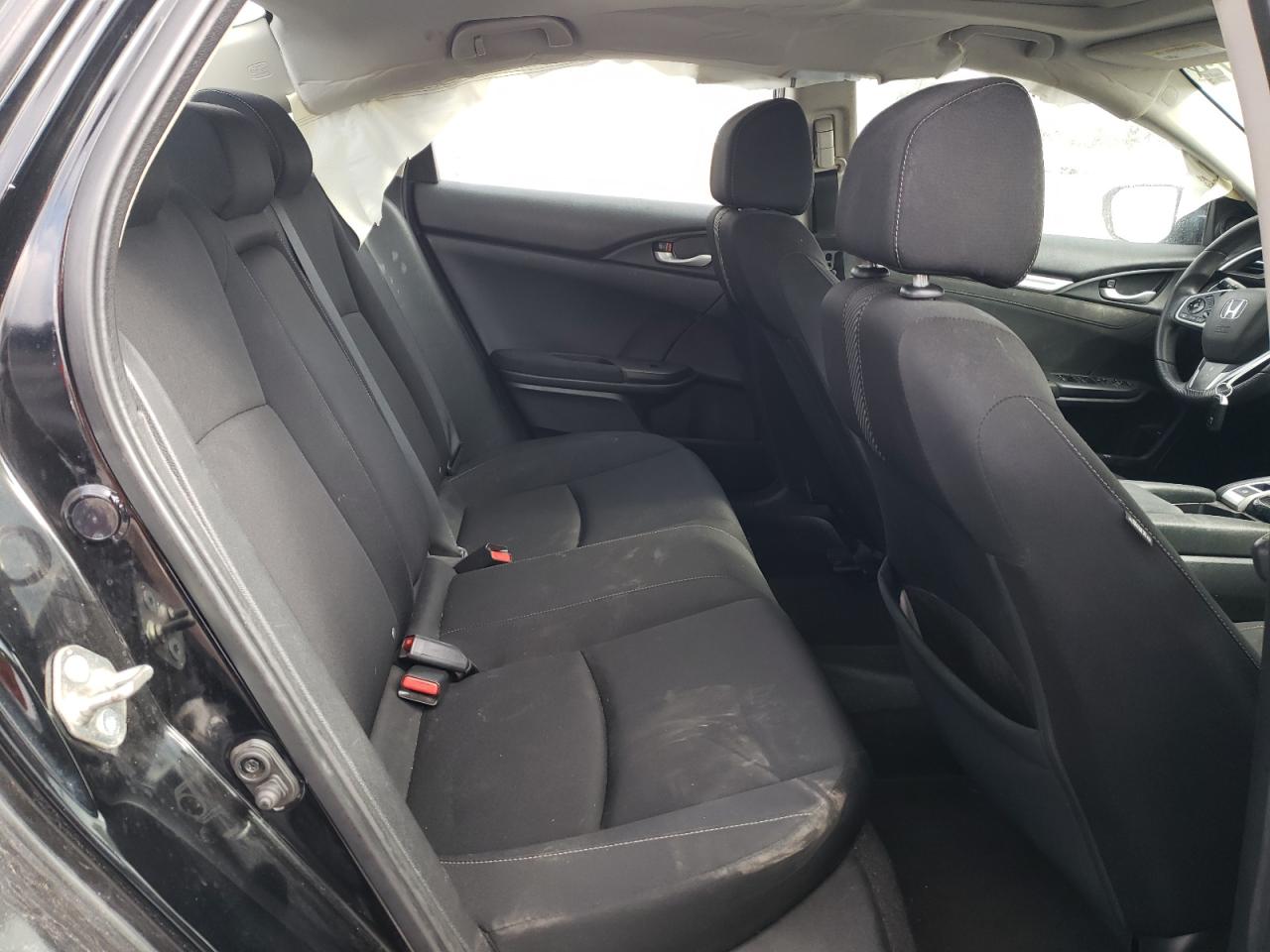 2018 Honda Civic - Image 10
