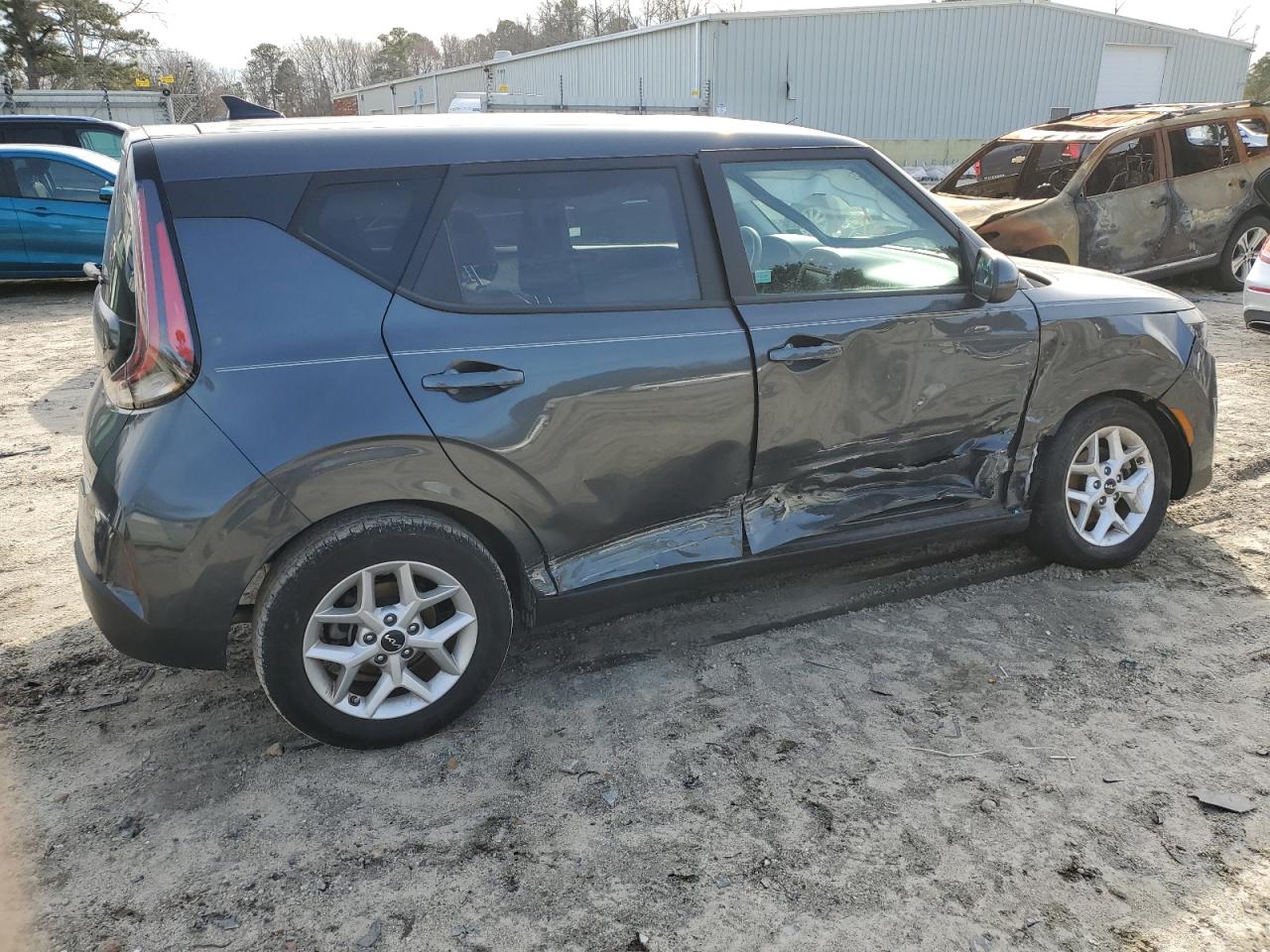 2023 Kia Soul - Image 3