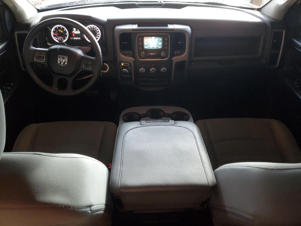 2015 RAM 1500 - Image 8