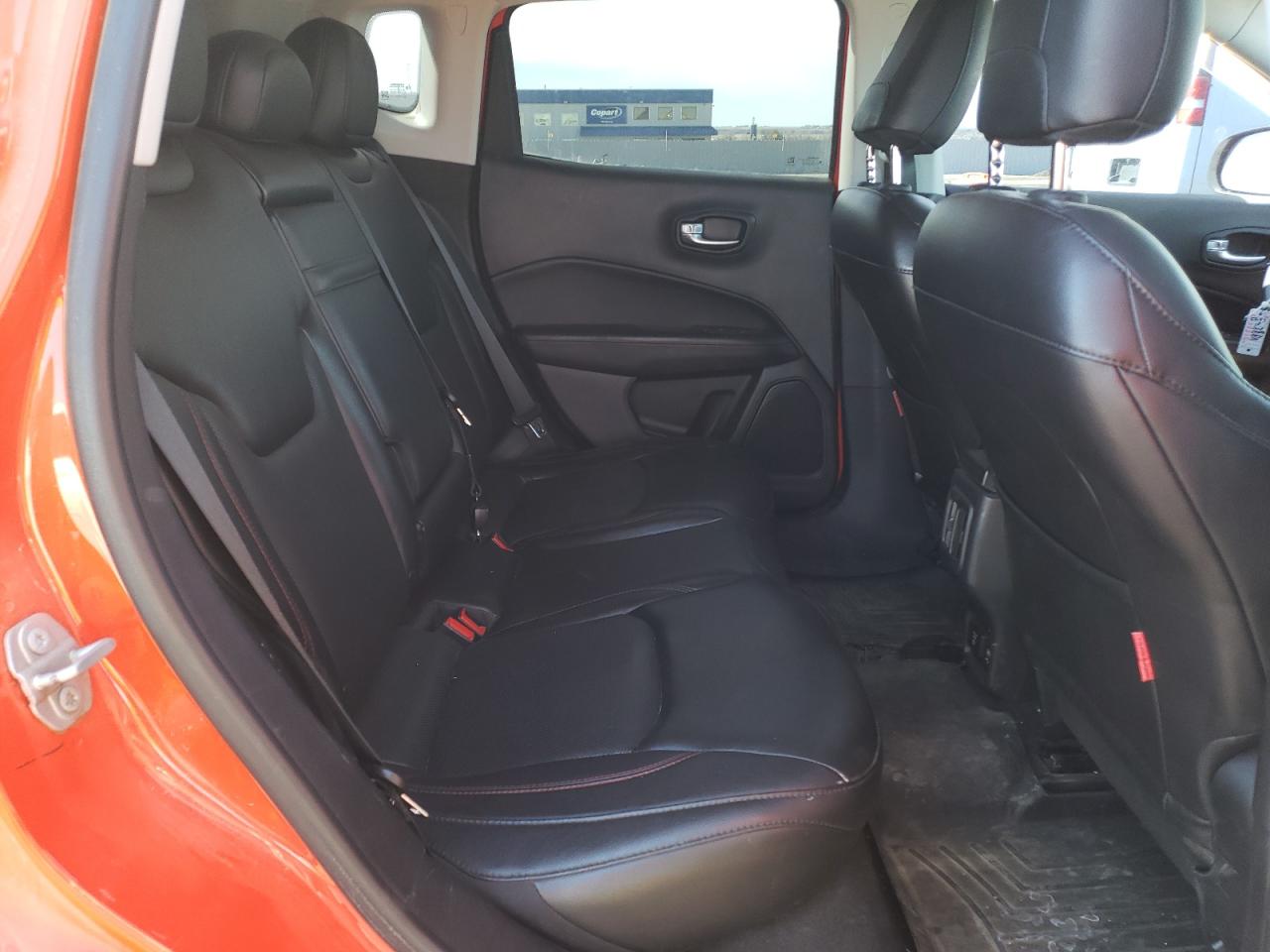 2018 Jeep Compass - Image 12