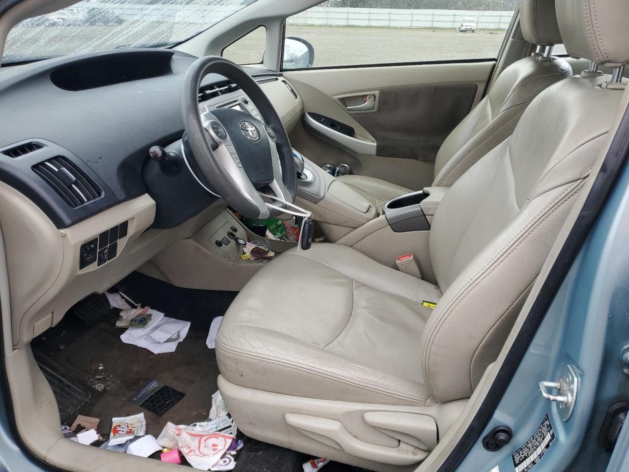 2014 Toyota Prius - Image 7