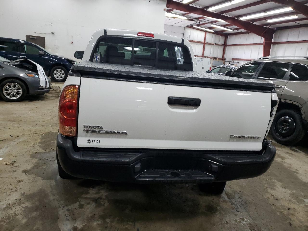 2014 Toyota Tacoma - Image 6