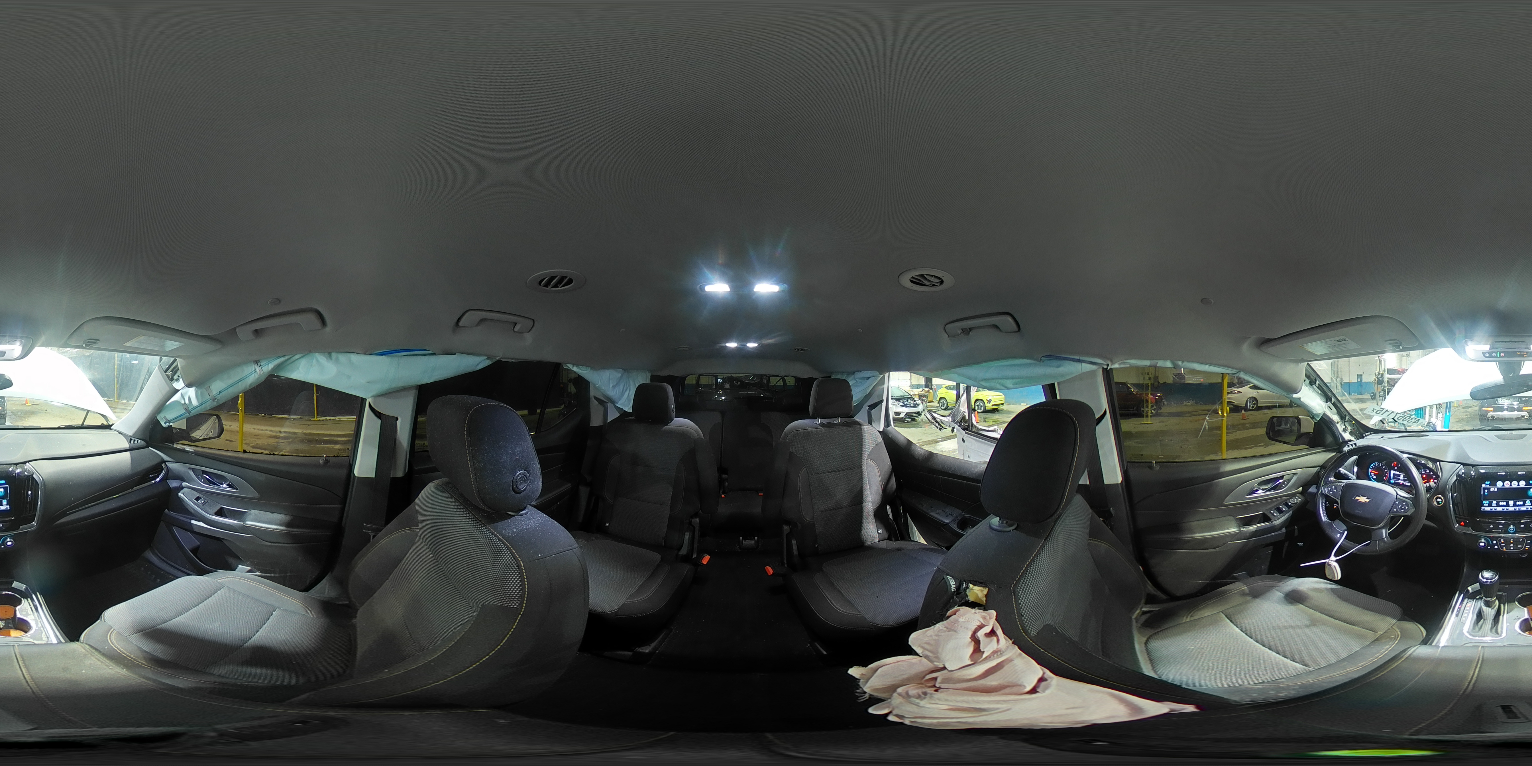 2018 Chevrolet Traverse - Image 15