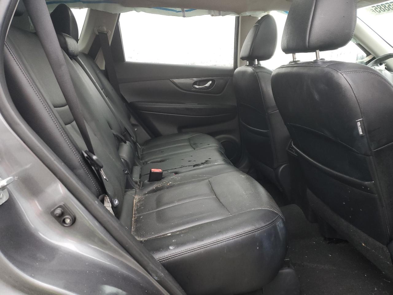 2016 Nissan Rogue - Image 11