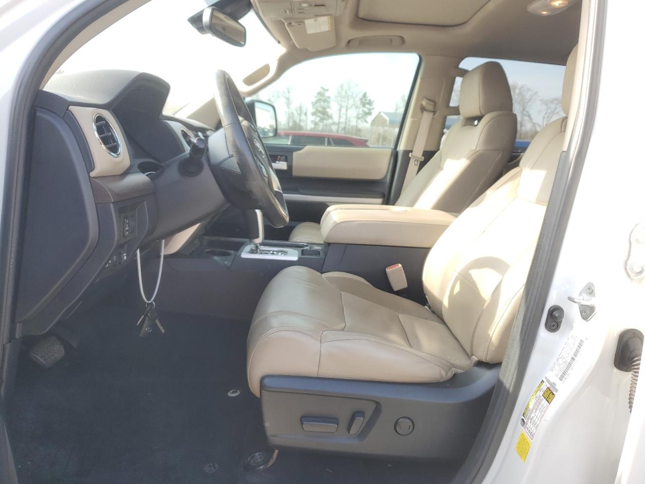 2021 Toyota Tundra - Image 7