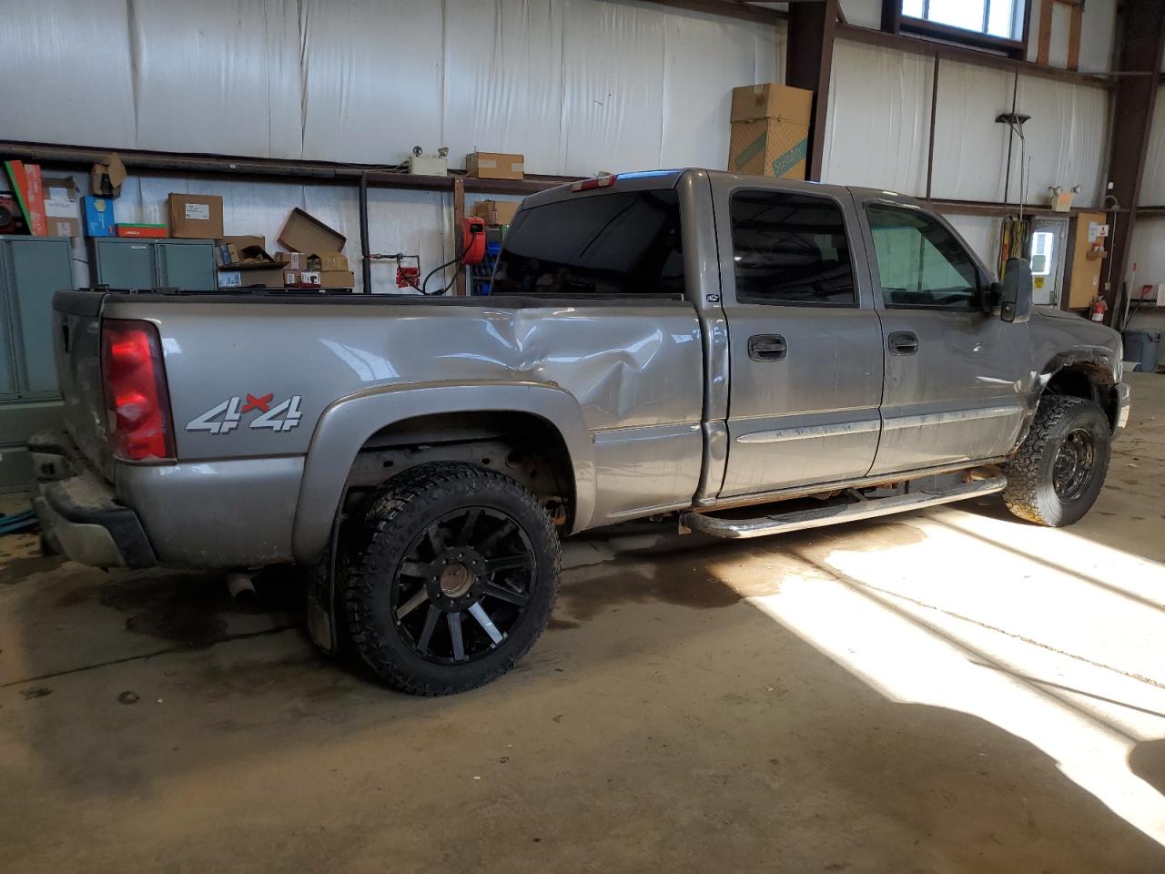 2006 GMC Sierra - Image 3