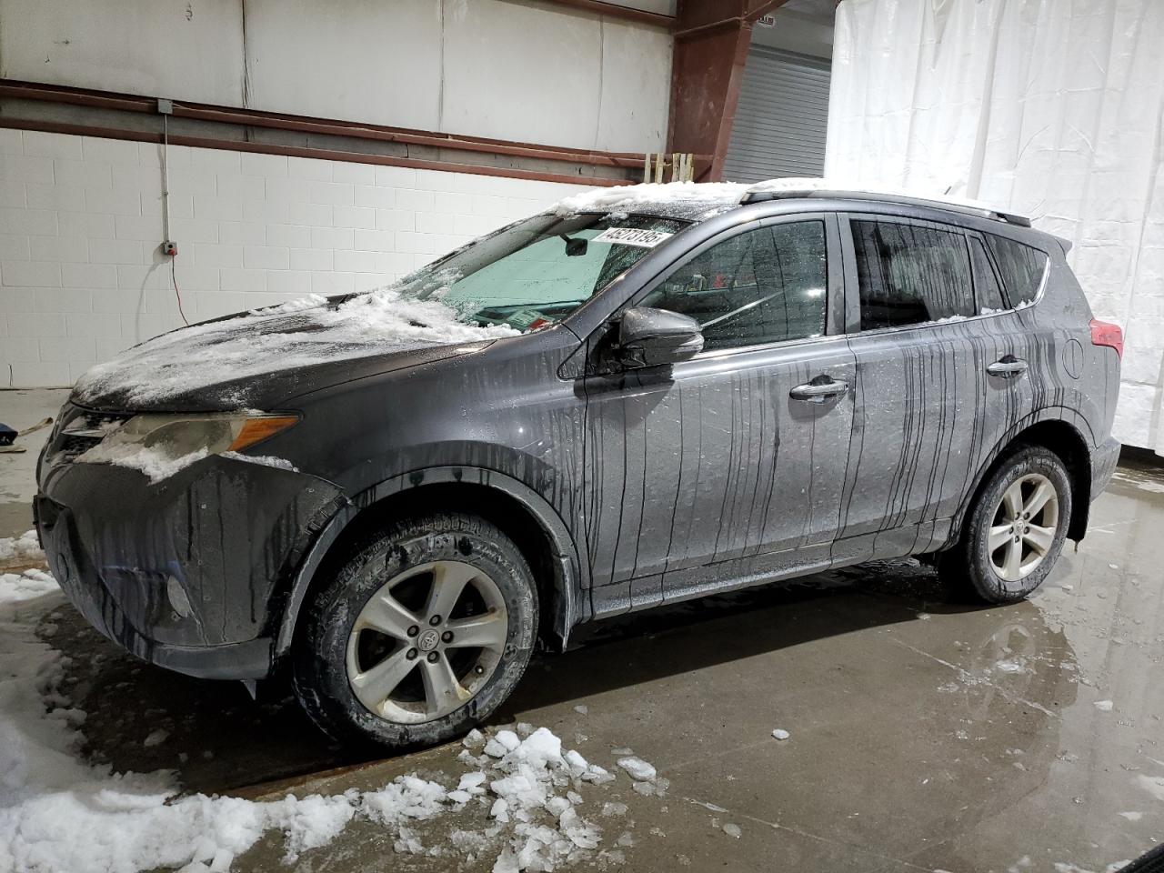 2014 Toyota RAV 4 - Image 1