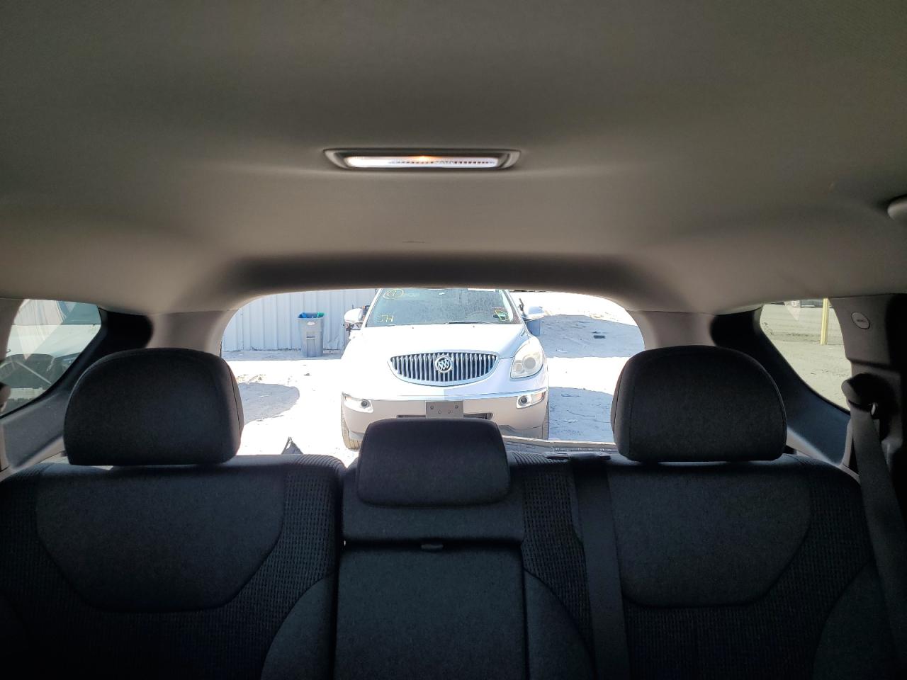 2020 Hyundai Santa Fe - Image 10