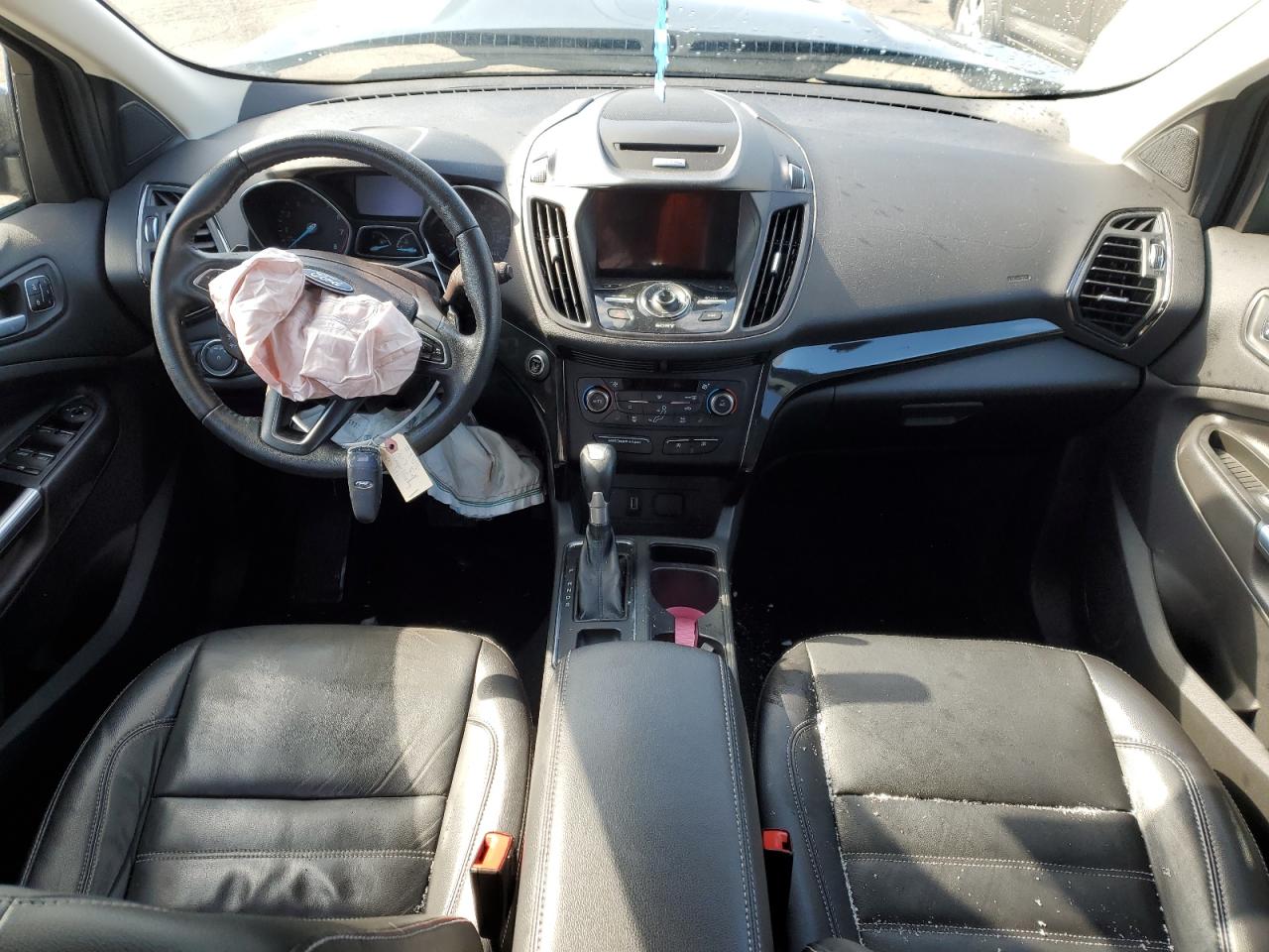 1FMCU9J99HUA64332 FORD ESCAPE 2017
