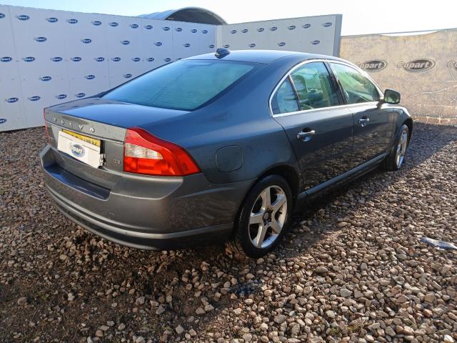 2009 VOLVO S80 SE LUX