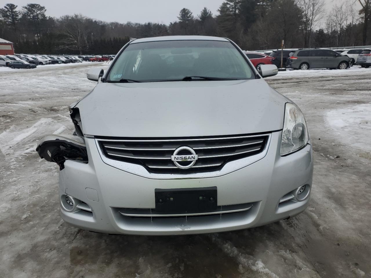 2011 Nissan Altima - Image 5
