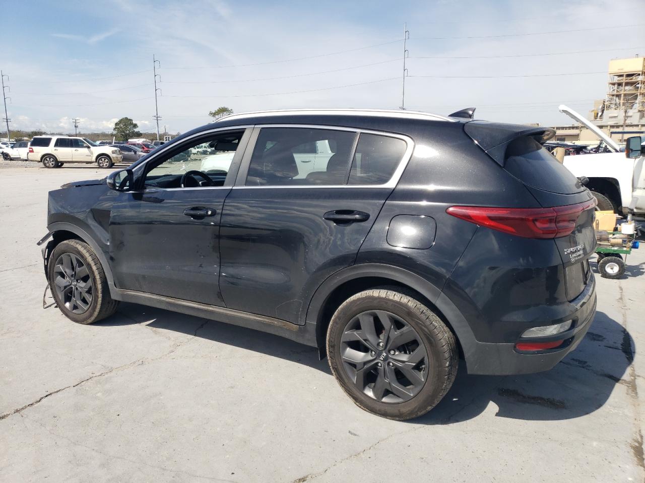 2021 Kia Sportage - Image 2