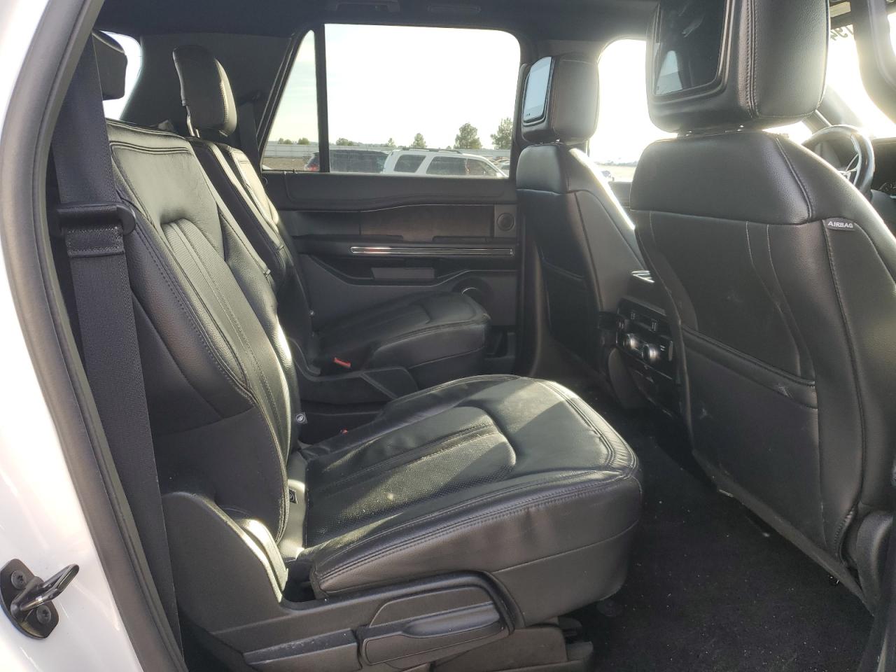 2018 Ford Expedition - Image 11