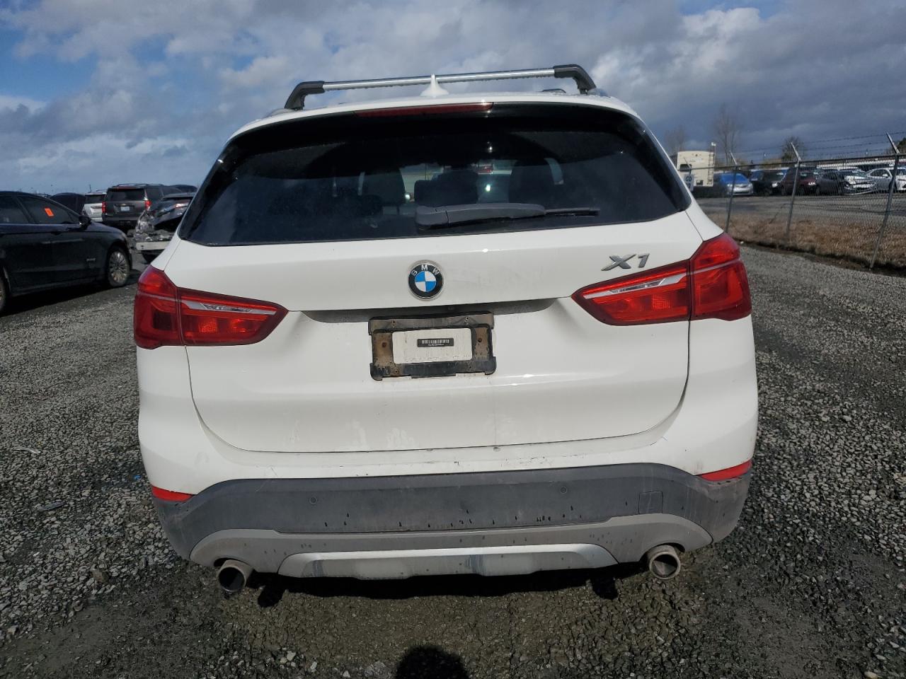 2016 BMW X1 - Image 6